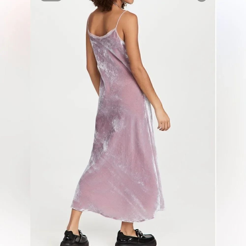 THE
BIAS SLIP DRESS  - Picture 14 of 16
